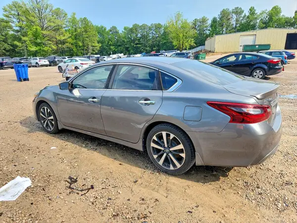 1N4AL3AP2JC131008 2018 NISSAN ALTIMA - Image 2
