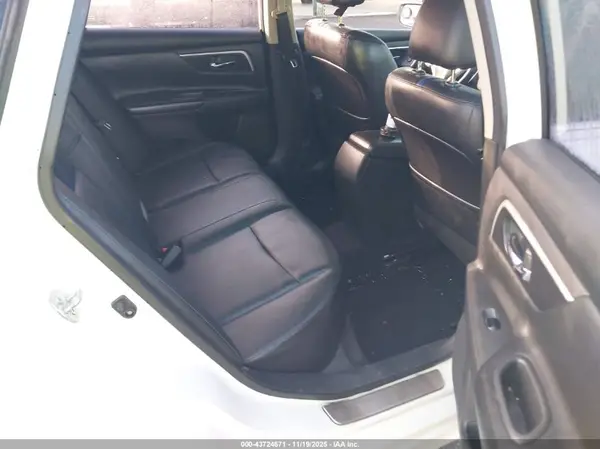1N4AL3AP2JC134779 2018 NISSAN ALTIMA - Image 8