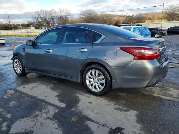 1N4AL3AP2JC135043 2018 NISSAN ALTIMA - Image 2