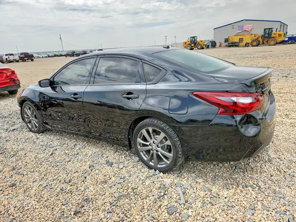 1N4AL3AP2JC135771 2018 NISSAN ALTIMA - Image 2