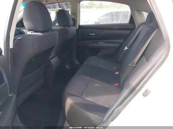 1N4AL3AP2JC136581 2018 NISSAN ALTIMA - Image 8