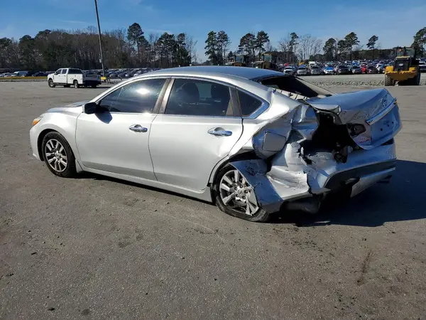 1N4AL3AP2JC136855 2018 NISSAN ALTIMA - Image 2
