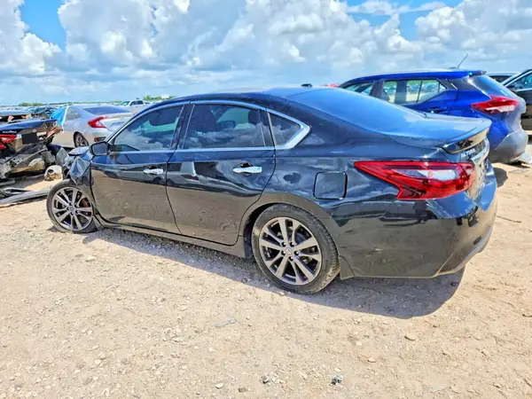 1N4AL3AP2JC145524 2018 NISSAN ALTIMA - Image 2