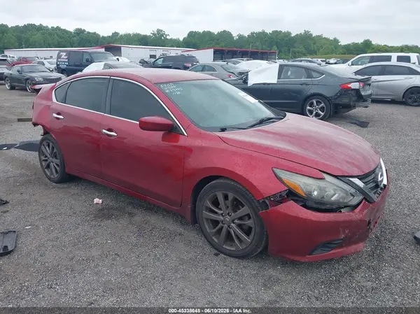 1N4AL3AP2JC147242 2018 NISSAN ALTIMA - Image 1