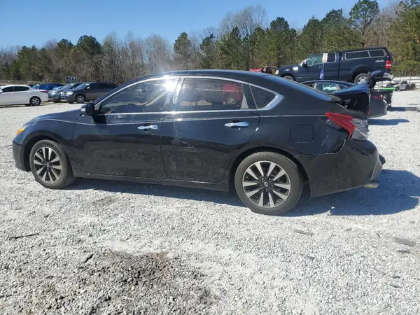 1N4AL3AP2JC149525 2018 NISSAN ALTIMA - Image 2