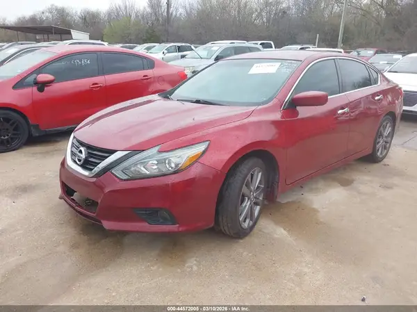 1N4AL3AP2JC150660 2018 NISSAN ALTIMA - Image 2