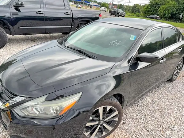 1N4AL3AP2JC152568 2018 NISSAN ALTIMA - Image 2