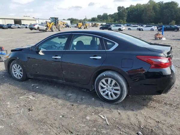 1N4AL3AP2JC152943 2018 NISSAN ALTIMA - Image 2