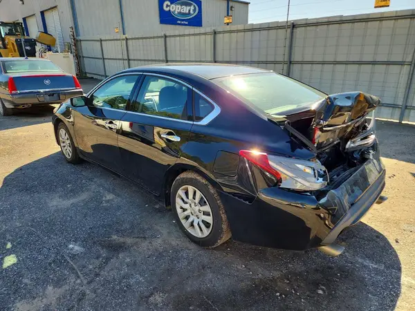 1N4AL3AP2JC152991 2018 NISSAN ALTIMA - Image 2