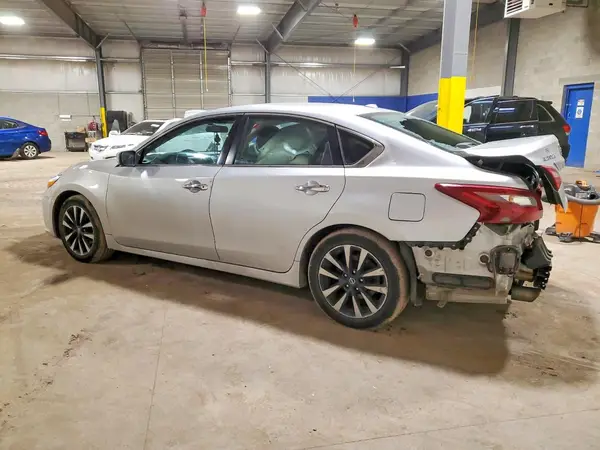 1N4AL3AP2JC154045 2018 NISSAN ALTIMA - Image 2