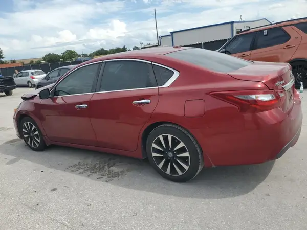 1N4AL3AP2JC156670 2018 NISSAN ALTIMA - Image 2