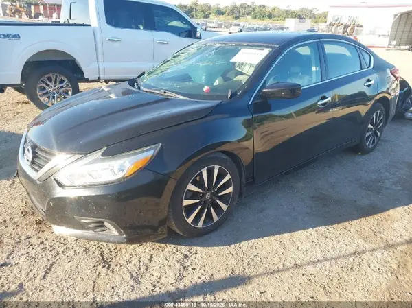 1N4AL3AP2JC158970 2018 NISSAN ALTIMA - Image 2