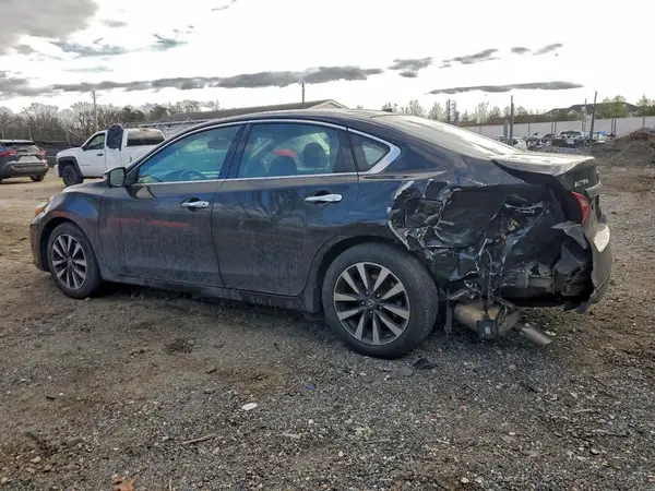 1N4AL3AP2JC162260 2018 NISSAN ALTIMA - Image 2