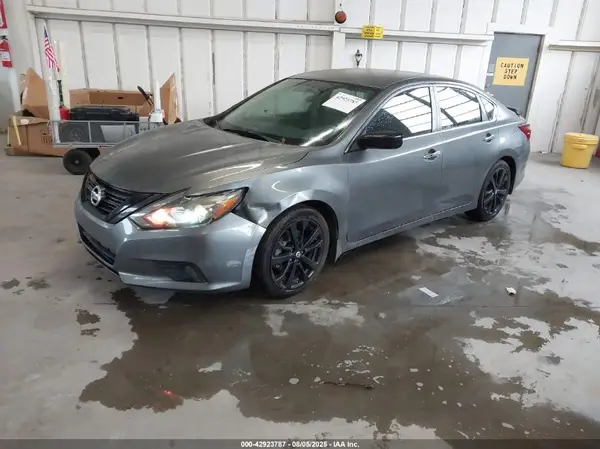1N4AL3AP2JC162310 2018 NISSAN ALTIMA - Image 2