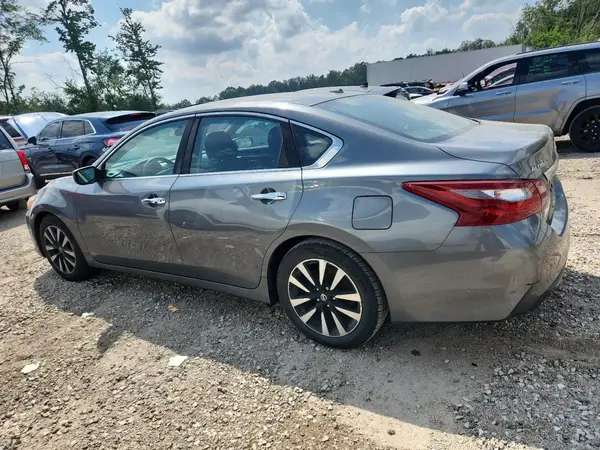1N4AL3AP2JC162923 2018 NISSAN ALTIMA - Image 2