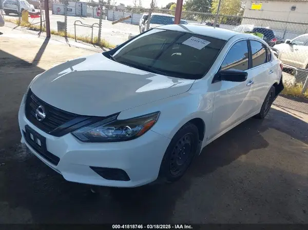 1N4AL3AP2JC163232 2018 NISSAN ALTIMA - Image 2
