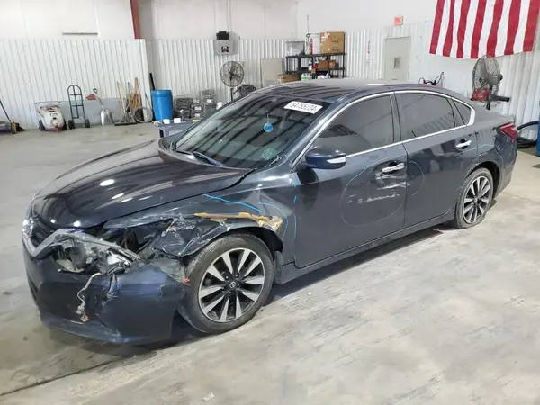 1N4AL3AP2JC165076 2018 NISSAN ALTIMA - Image 1