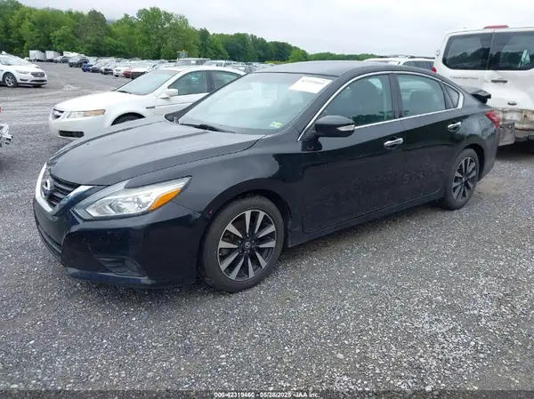 1N4AL3AP2JC166406 2018 NISSAN ALTIMA - Image 2