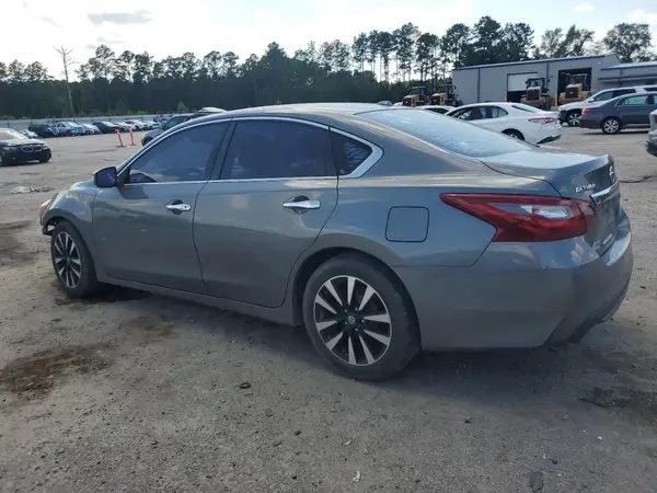 1N4AL3AP2JC167801 2018 NISSAN ALTIMA - Image 2