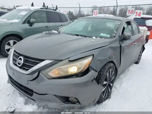 1N4AL3AP2JC168074 2018 NISSAN ALTIMA - Image 2