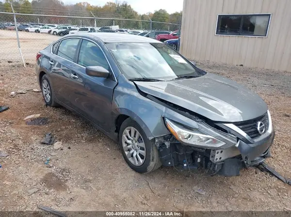 1N4AL3AP2JC168415 2018 NISSAN ALTIMA - Image 1