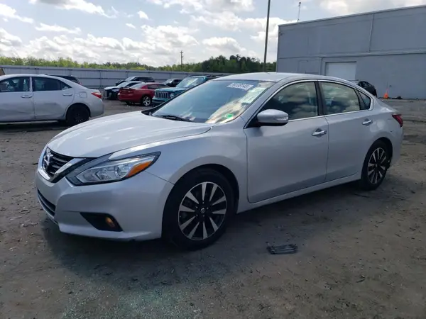 1N4AL3AP2JC169287 2018 NISSAN ALTIMA - Image 1
