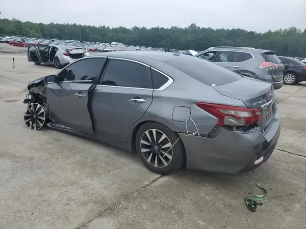 1N4AL3AP2JC171587 2018 NISSAN ALTIMA - Image 2