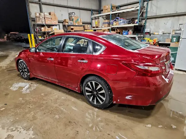 1N4AL3AP2JC172173 2018 NISSAN ALTIMA - Image 2