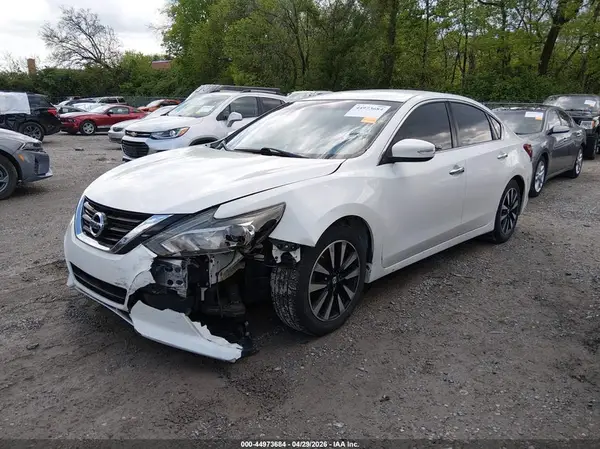 1N4AL3AP2JC173226 2018 NISSAN ALTIMA - Image 2