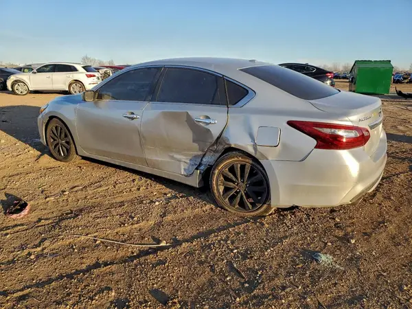 1N4AL3AP2JC173355 2018 NISSAN ALTIMA - Image 2