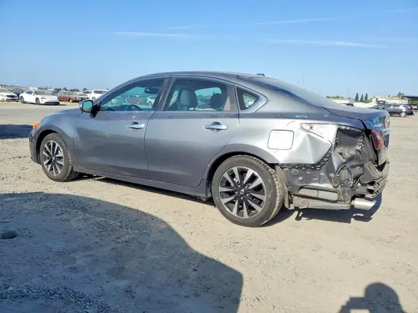 1N4AL3AP2JC173839 2018 NISSAN ALTIMA - Image 2
