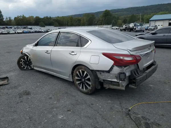 1N4AL3AP2JC175526 2018 NISSAN ALTIMA - Image 2