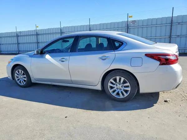 1N4AL3AP2JC176918 2018 NISSAN ALTIMA - Image 2