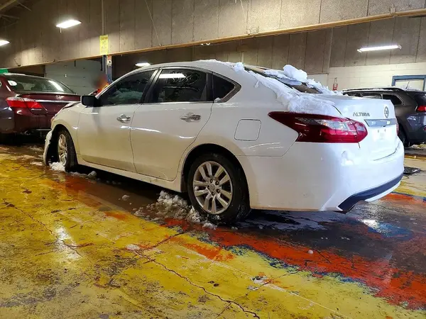 1N4AL3AP2JC183030 2018 NISSAN ALTIMA - Image 2
