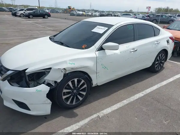 1N4AL3AP2JC186476 2018 NISSAN ALTIMA - Image 2