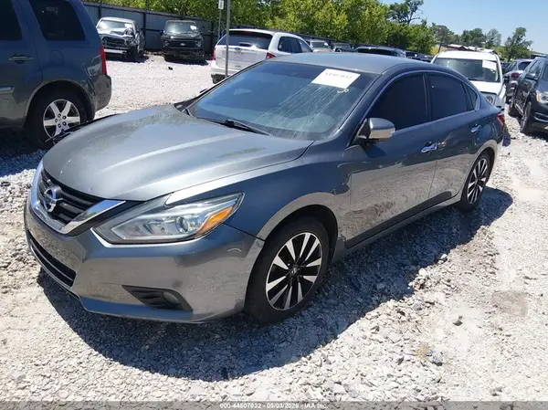 1N4AL3AP2JC187305 2018 NISSAN ALTIMA - Image 2