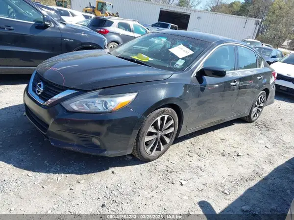 1N4AL3AP2JC187708 2018 NISSAN ALTIMA - Image 2