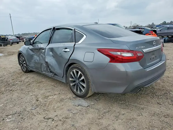 1N4AL3AP2JC187787 2018 NISSAN ALTIMA - Image 2