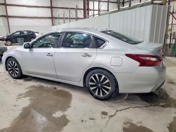 1N4AL3AP2JC188986 2018 NISSAN ALTIMA - Image 2