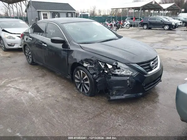 1N4AL3AP2JC190981 2018 NISSAN ALTIMA - Image 1