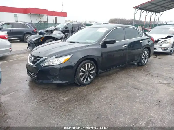 1N4AL3AP2JC190981 2018 NISSAN ALTIMA - Image 2