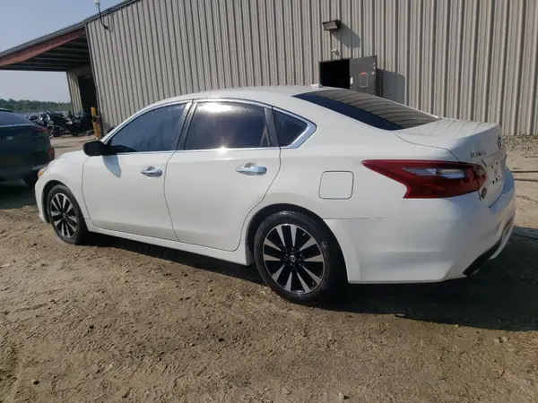1N4AL3AP2JC192620 2018 NISSAN ALTIMA - Image 2