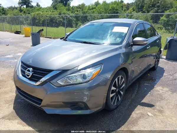 1N4AL3AP2JC193119 2018 NISSAN ALTIMA - Image 2