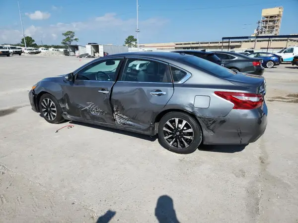 1N4AL3AP2JC195551 2018 NISSAN ALTIMA - Image 2