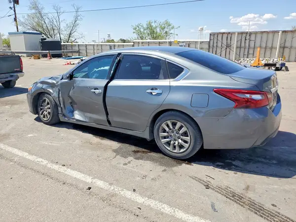 1N4AL3AP2JC197395 2018 NISSAN ALTIMA - Image 2