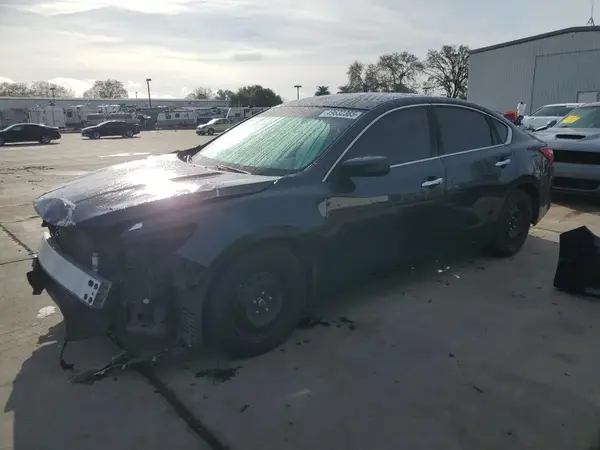 1N4AL3AP2JC197414 2018 NISSAN ALTIMA - Image 1
