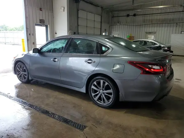 1N4AL3AP2JC198224 2018 NISSAN ALTIMA - Image 2