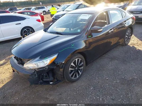 1N4AL3AP2JC199003 2018 NISSAN ALTIMA - Image 2
