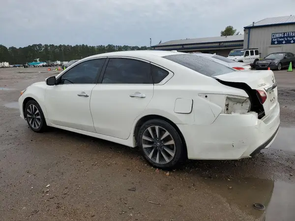 1N4AL3AP2JC203325 2018 NISSAN ALTIMA - Image 2