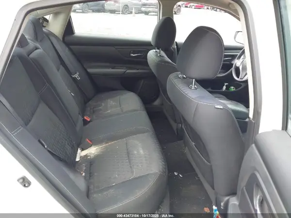 1N4AL3AP2JC205558 2018 NISSAN ALTIMA - Image 8